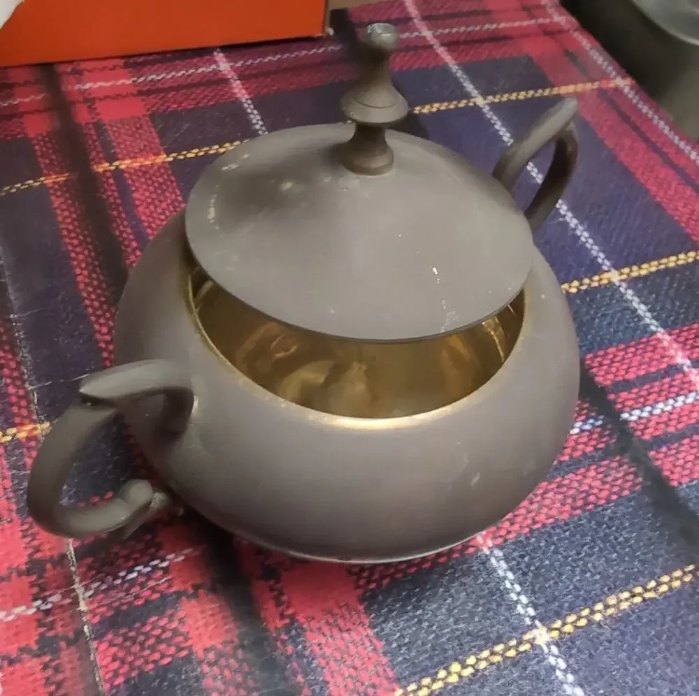 silver-plated crumb catcher mid-20th-century Vintage With Lid